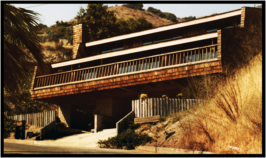 sunhollow house
